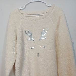 Women's sweater